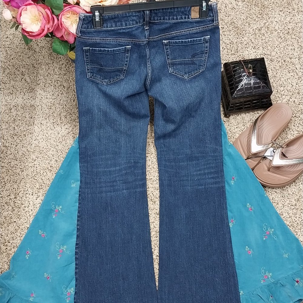 2854 Size 8 American Eagle Upcycled Bell Bottoms Teal Green Corduroy - Picture 4 of 6